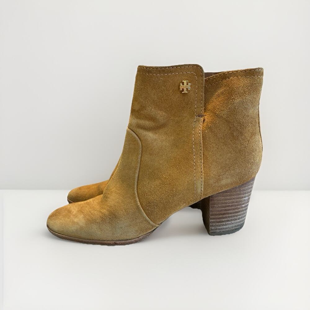 Tory Burch Sabe Caramel Suede Ankle Bootie Side Zipper Heel Logo Brazil SZ 10